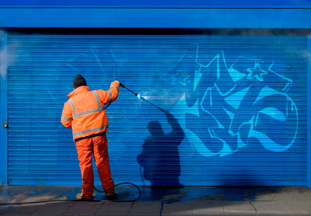 Best Garage Pressure Washing  in Menomonie, WI